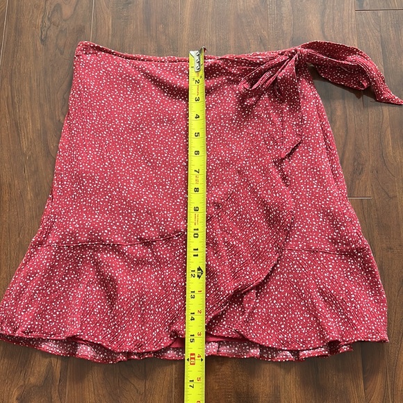 Abercrombie Ruffle Wrap Mini Skirt - Picture 5 of 9